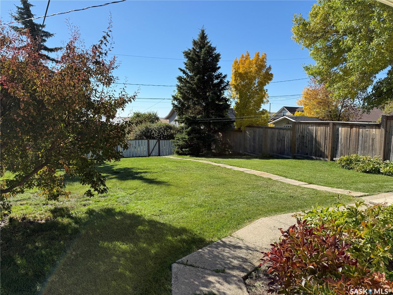 206 6th Avenue SW, Eston SK S0L 1A0