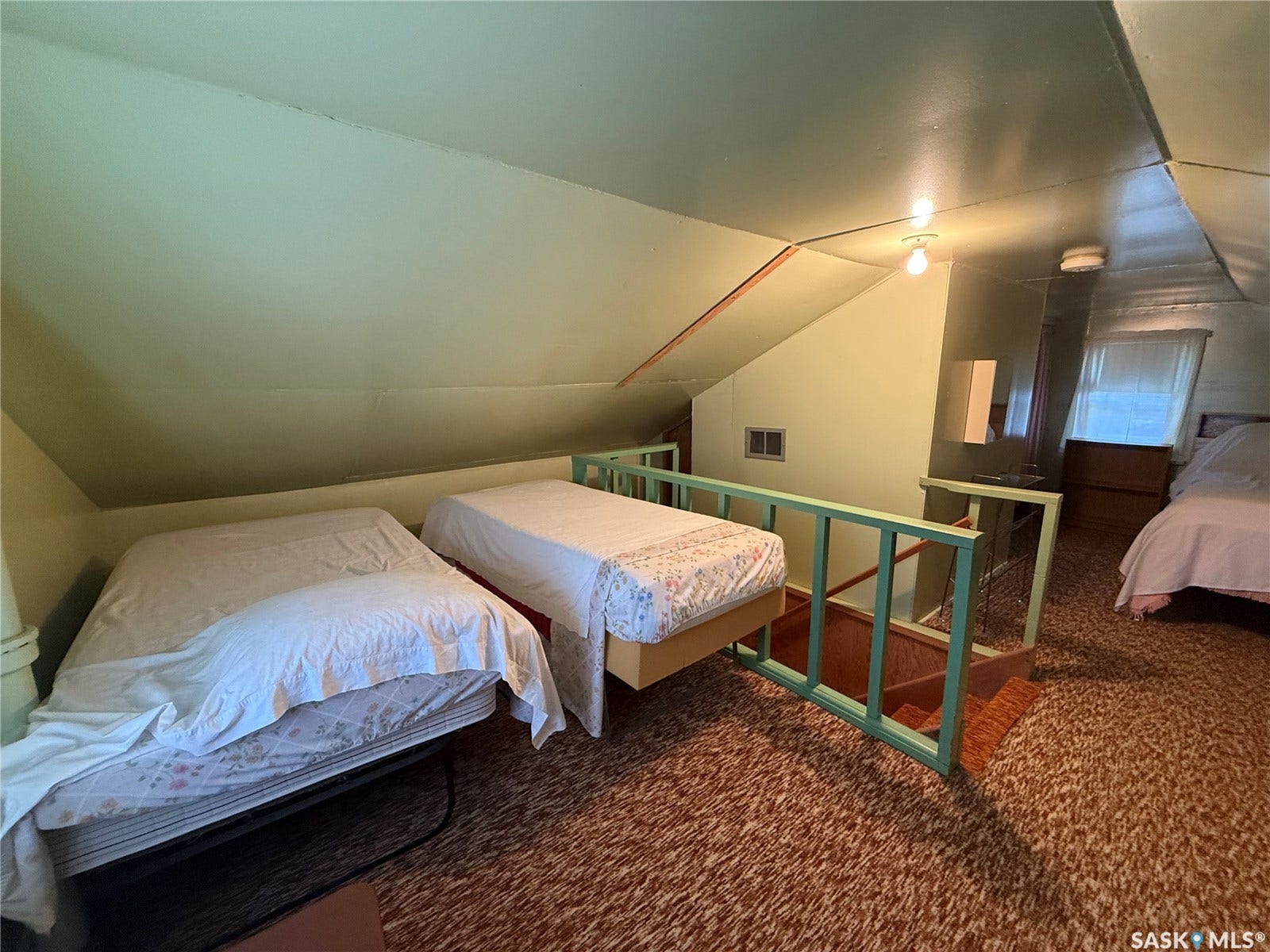 206 6th Avenue SW, Eston SK S0L 1A0