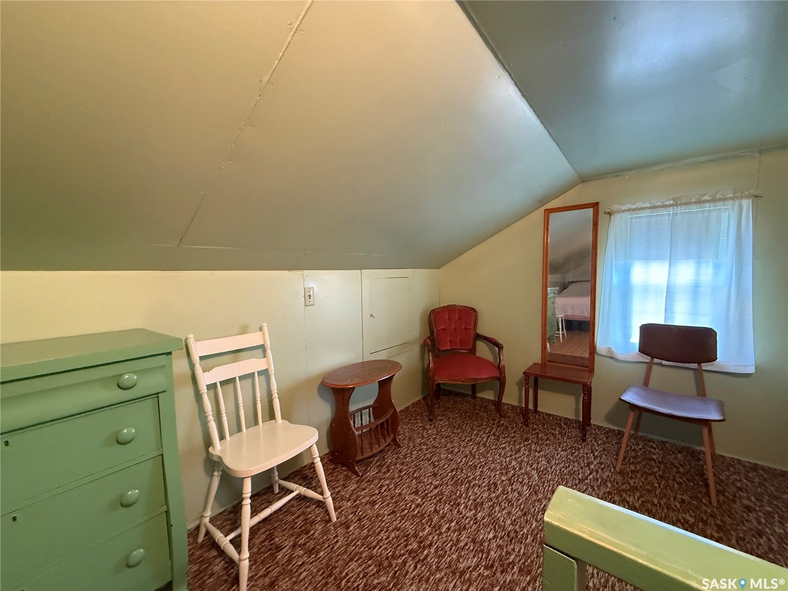 206 6th Avenue SW, Eston SK S0L 1A0