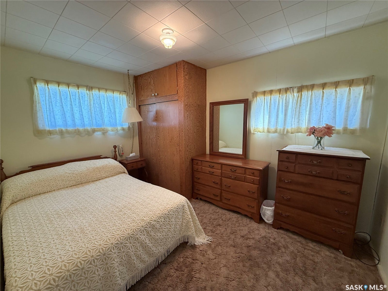 206 6th Avenue SW, Eston SK S0L 1A0