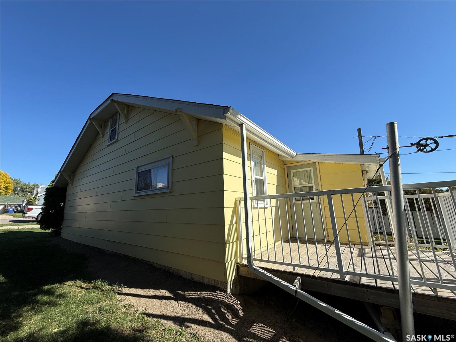 206 6th Avenue SW, Eston SK S0L 1A0