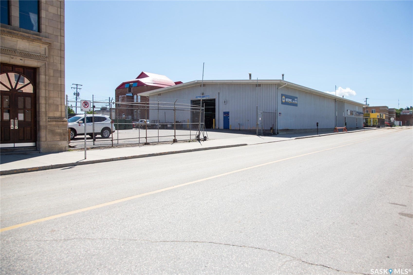 1102 1st Avenue W, Prince Albert SK S6V 4Y6