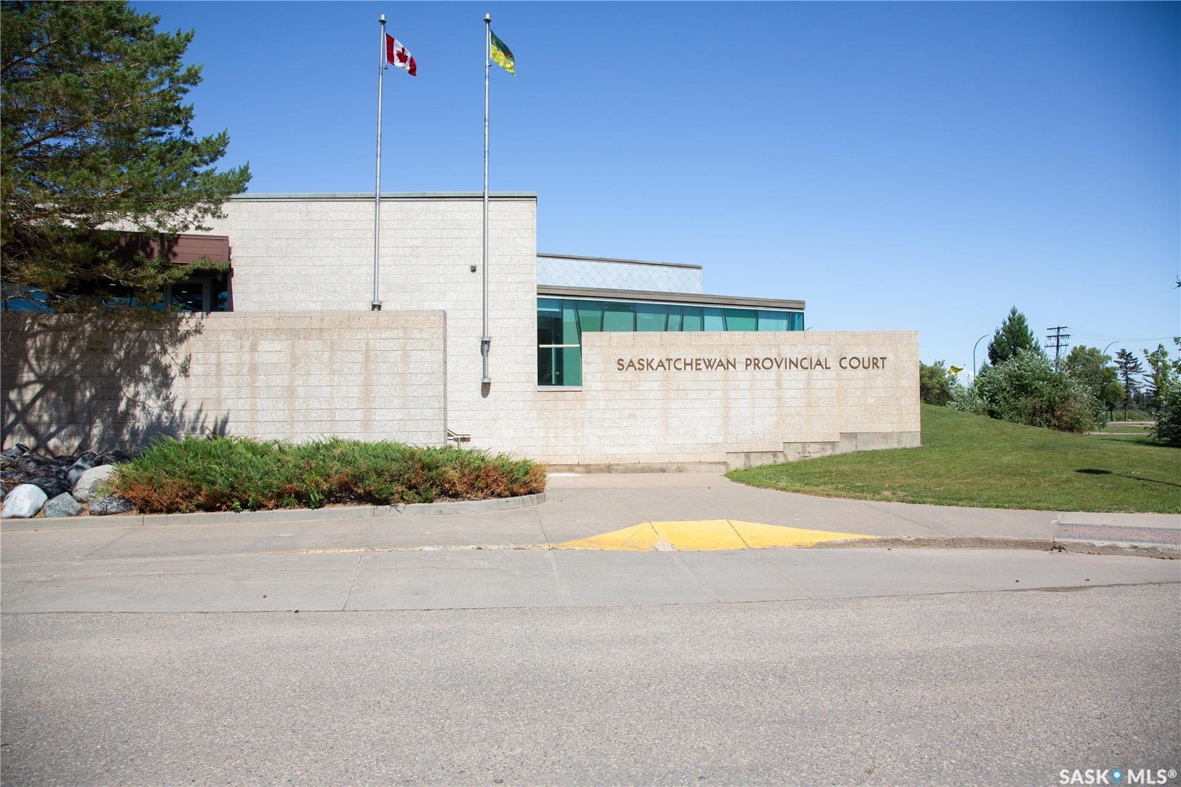 1102 1st Avenue W, Prince Albert SK S6V 4Y6