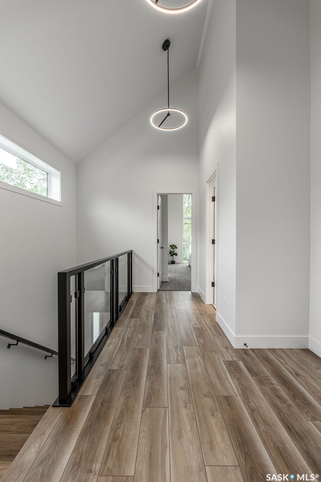 1139 13th Street E, Saskatoon SK S7H 0B8