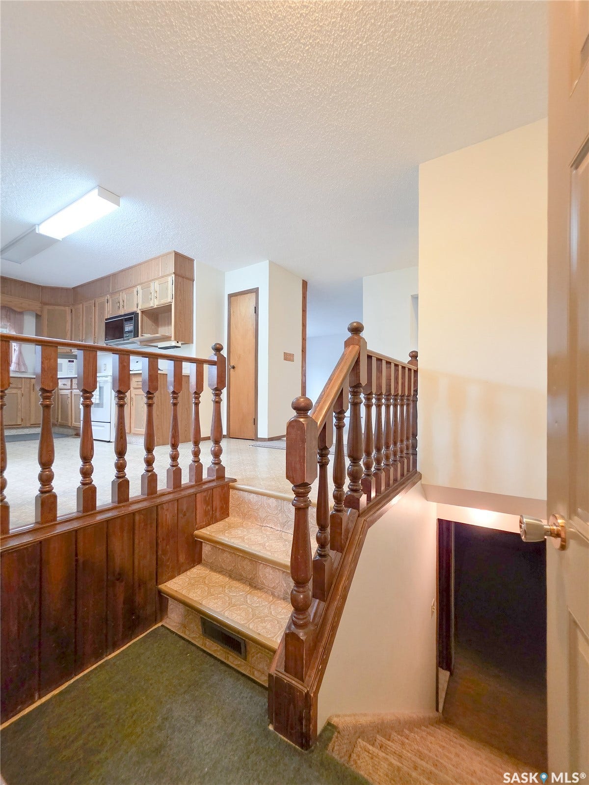 618 4th Avenue W, Melville SK S0A 2P0