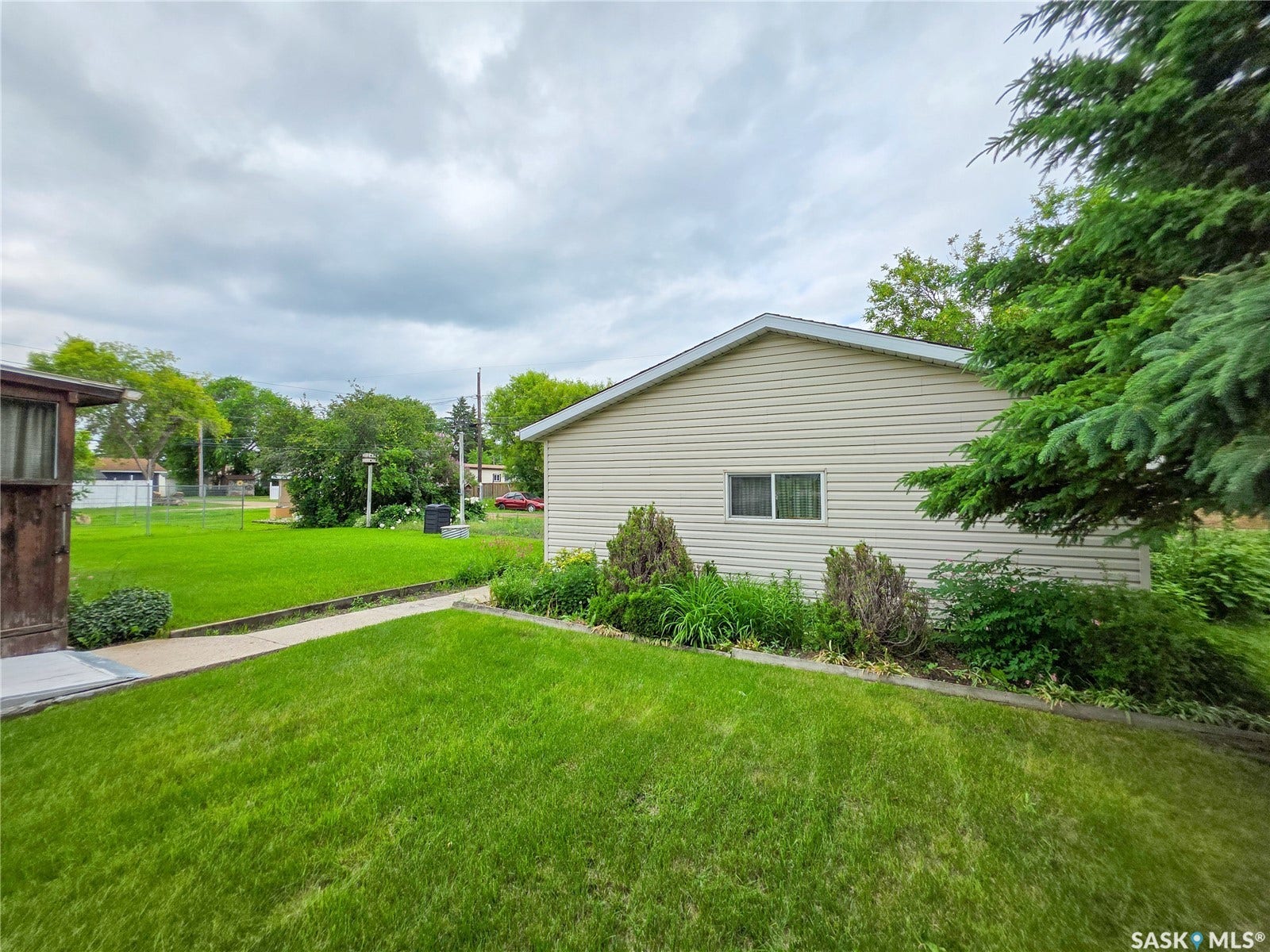 618 4th Avenue W, Melville SK S0A 2P0