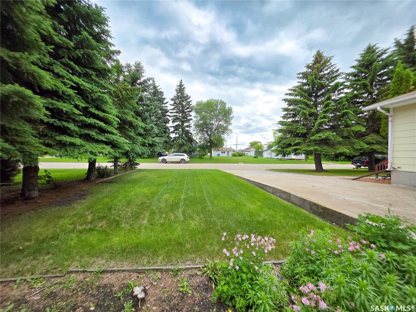 618 4th Avenue W, Melville SK S0A 2P0