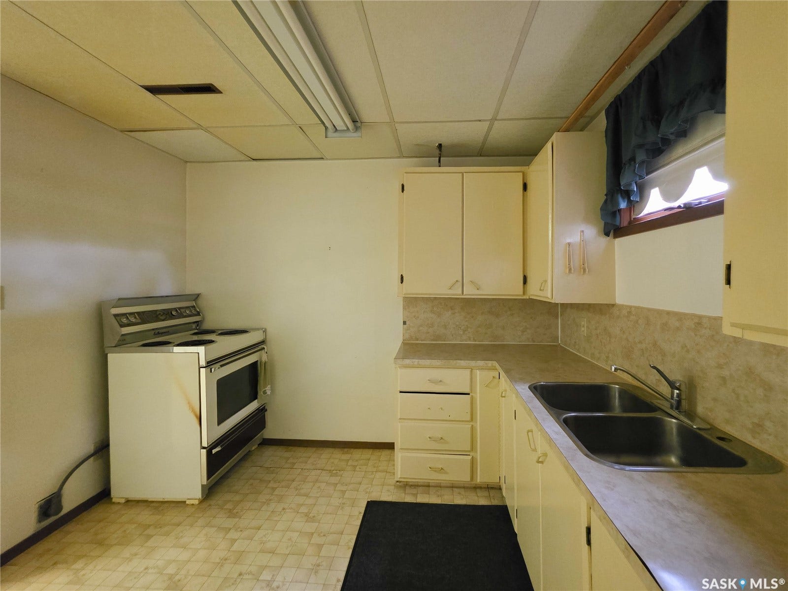 618 4th Avenue W, Melville SK S0A 2P0