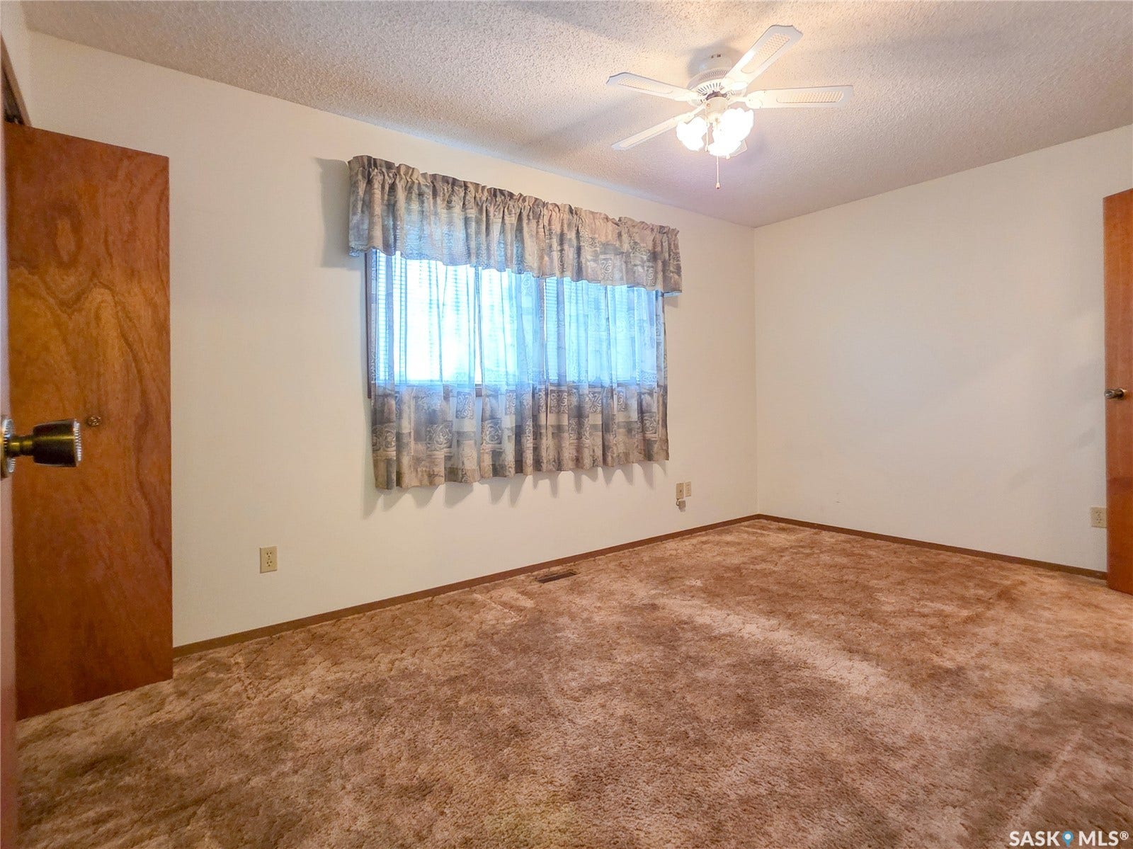 618 4th Avenue W, Melville SK S0A 2P0
