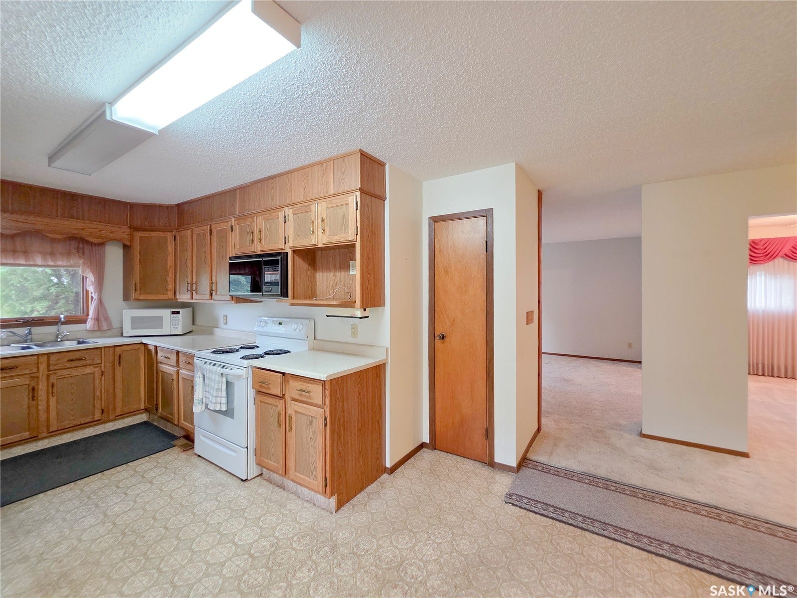 618 4th Avenue W, Melville SK S0A 2P0