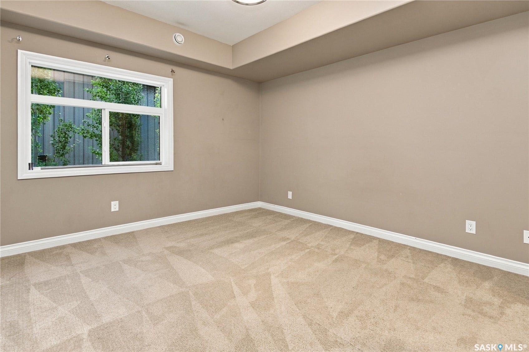 423 Nelson Road, #107, Saskatoon SK S7S 1P2