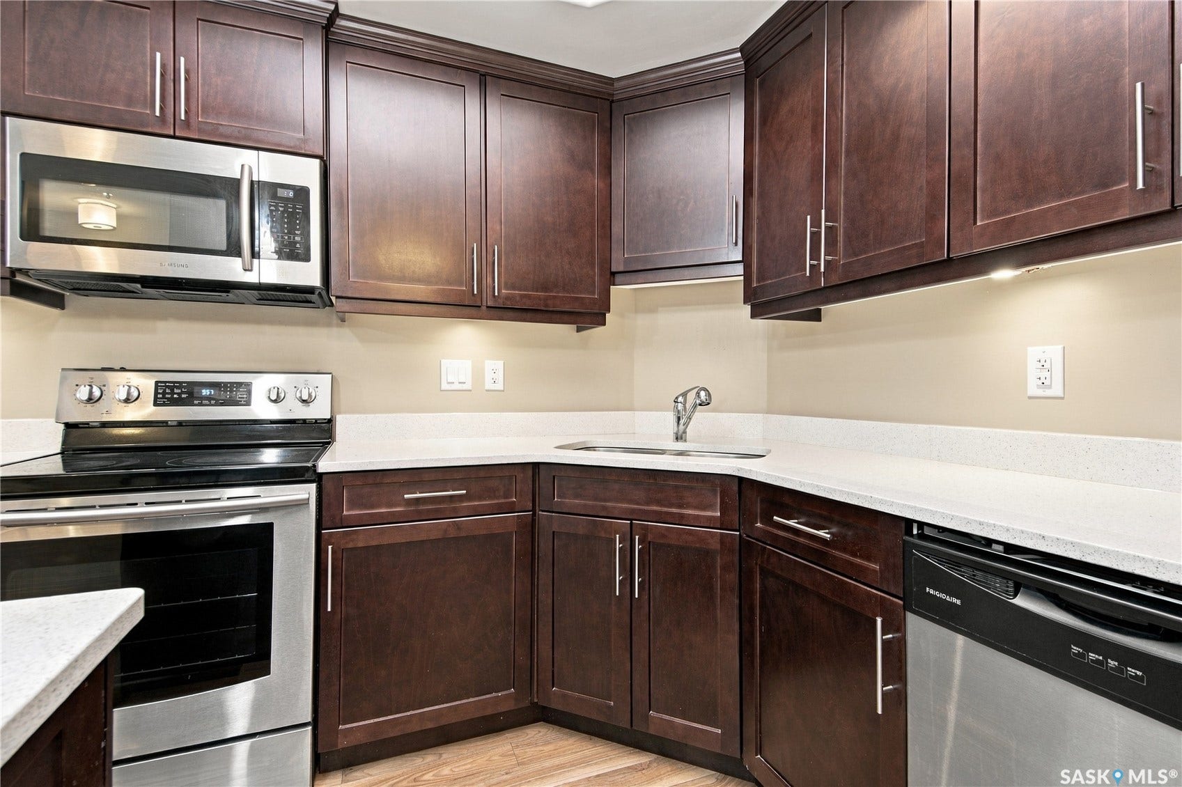 423 Nelson Road, #107, Saskatoon SK S7S 1P2