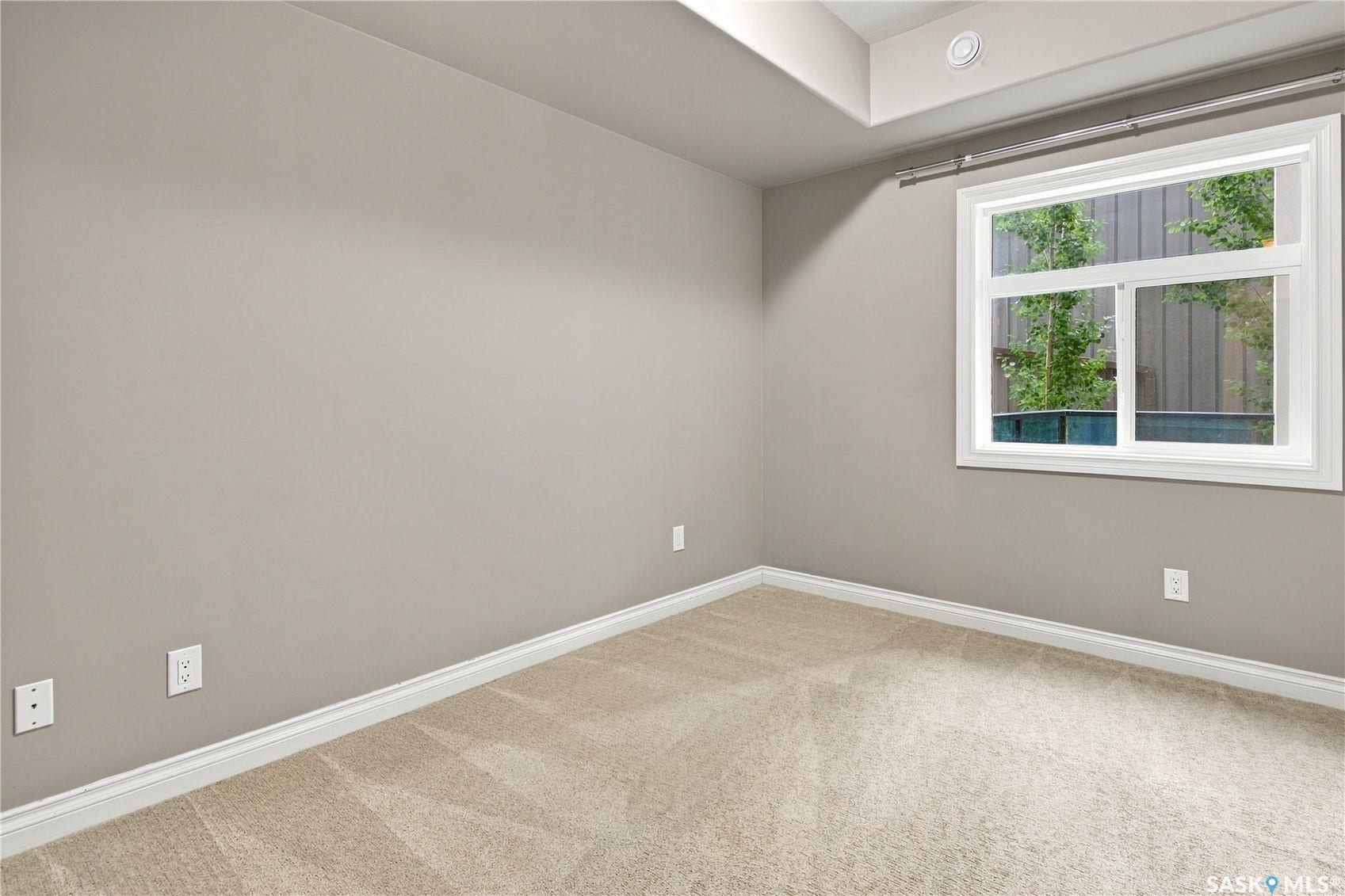 423 Nelson Road, #107, Saskatoon SK S7S 1P2