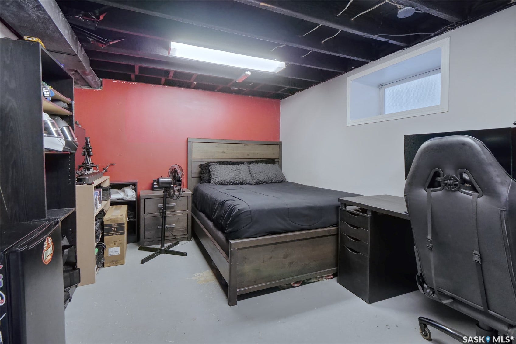 1042 Algoma Avenue, Moose Jaw SK S6H 3Z5