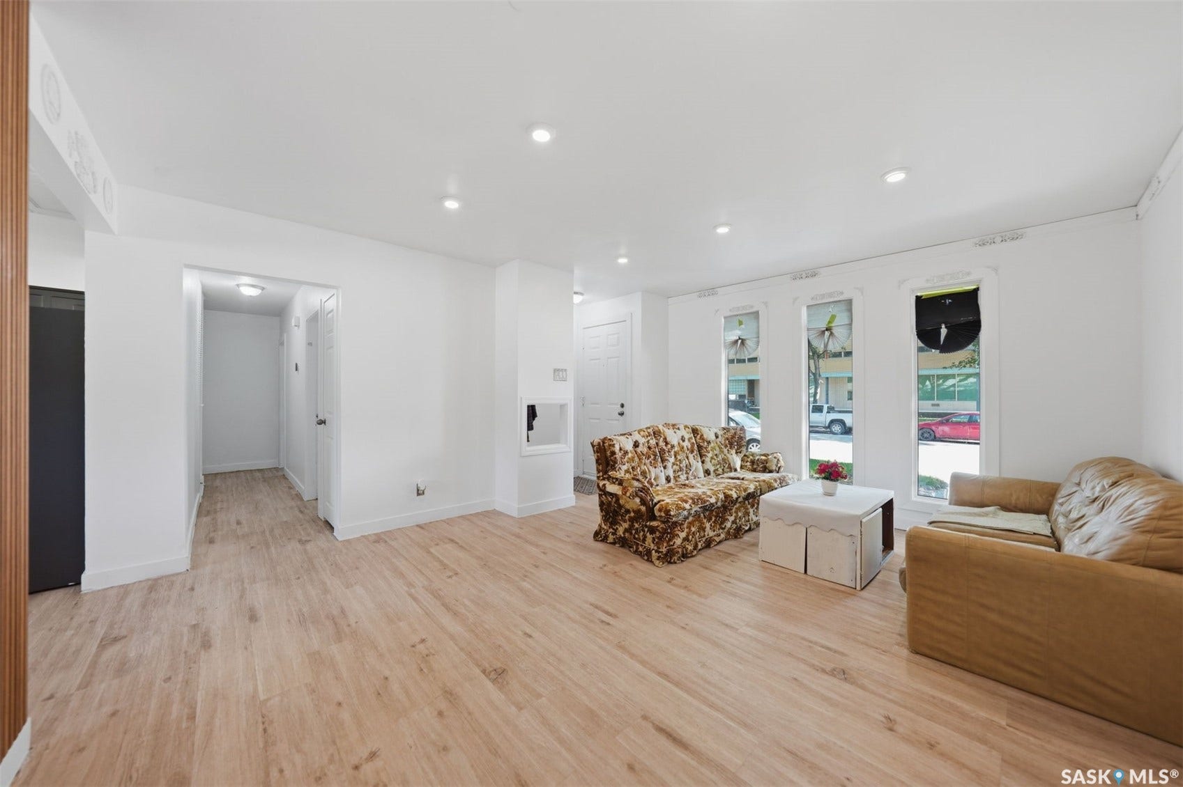 405 W Avenue N, Saskatoon SK S7L 3G9