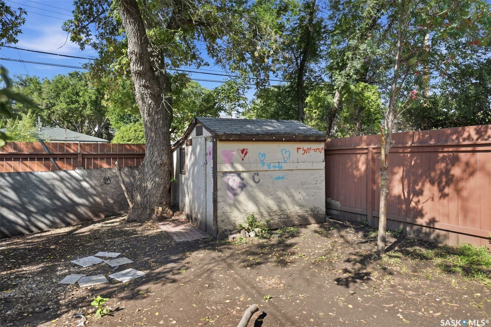 405 W Avenue N, Saskatoon SK S7L 3G9