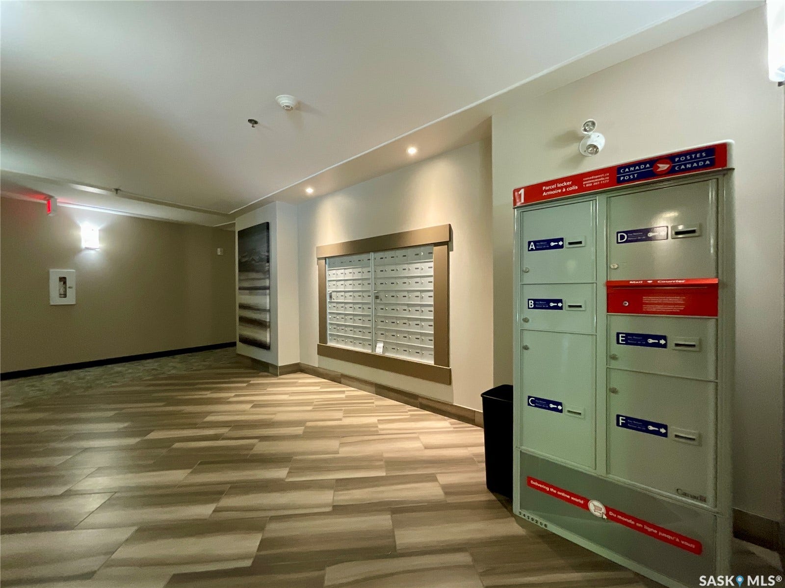 1220 Blackfoot Drive, #415, Regina SK S4S 6T2 Convenient postal service