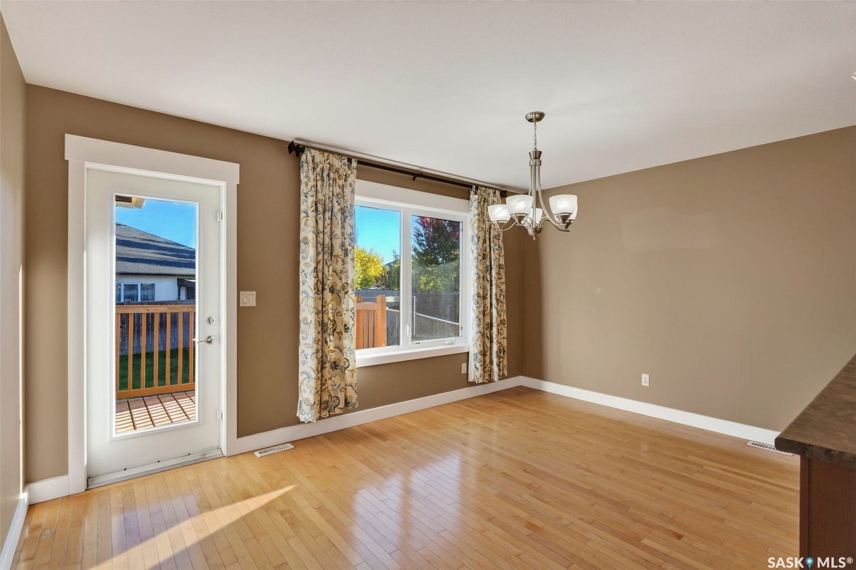 1334 Stensrud Road, Saskatoon SK S7W 0B9