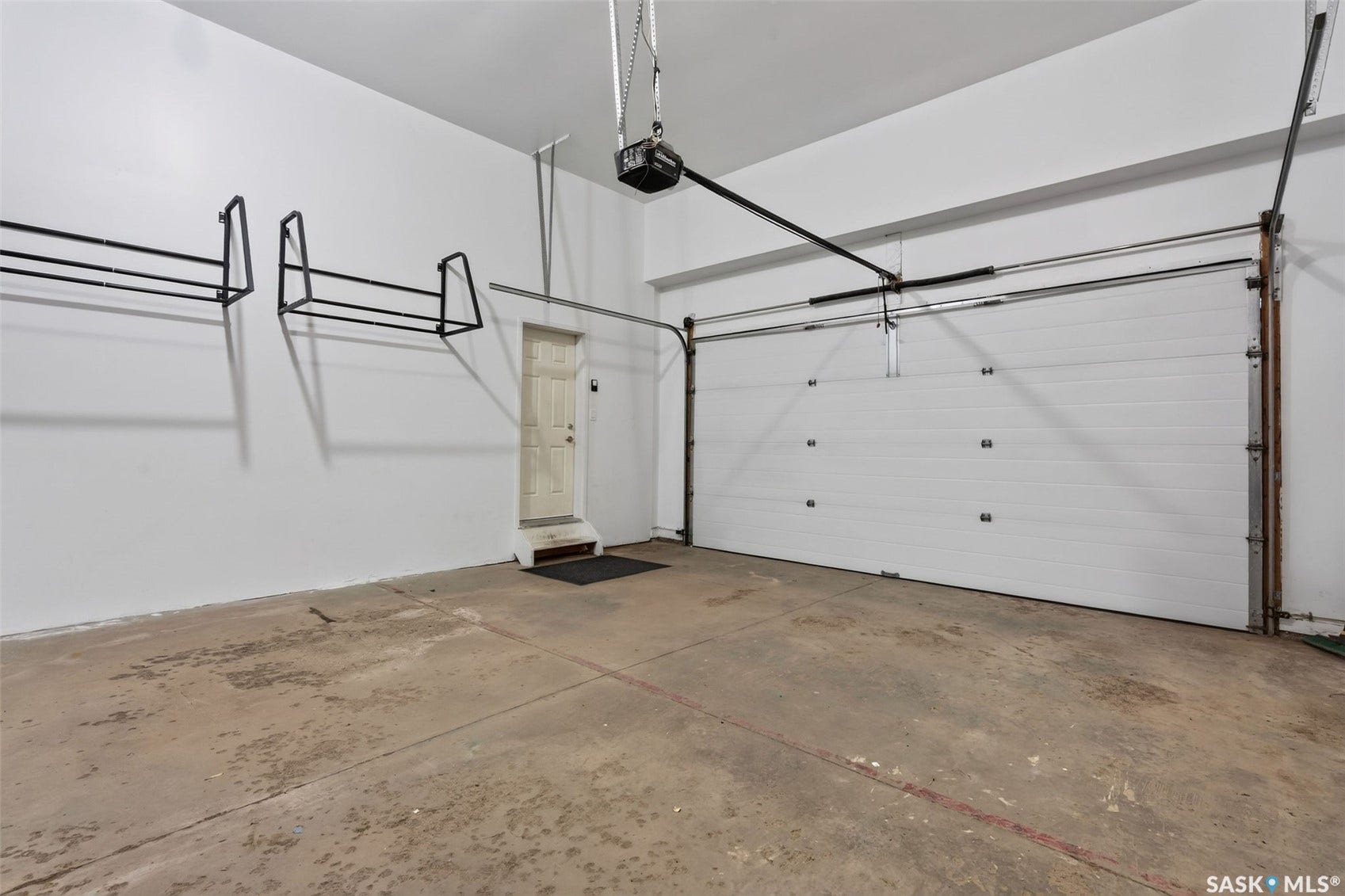1334 Stensrud Road, Saskatoon SK S7W 0B9