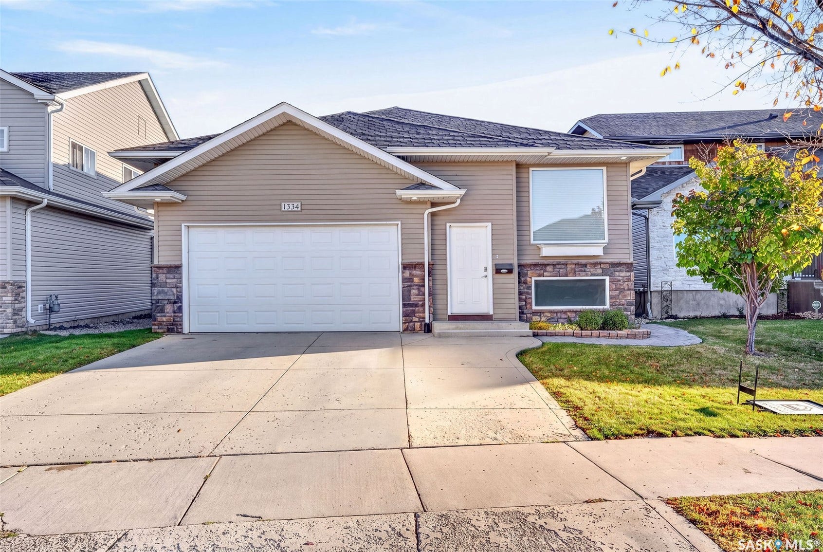 1334 Stensrud Road, Saskatoon SK S7W 0B9