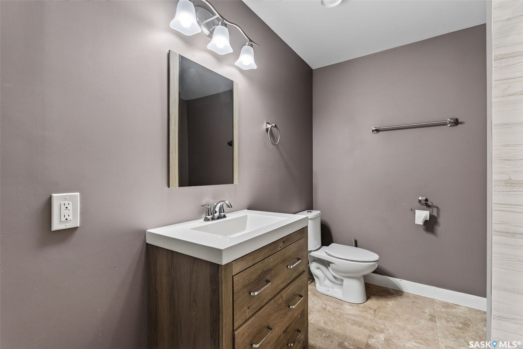 1334 Stensrud Road, Saskatoon SK S7W 0B9
