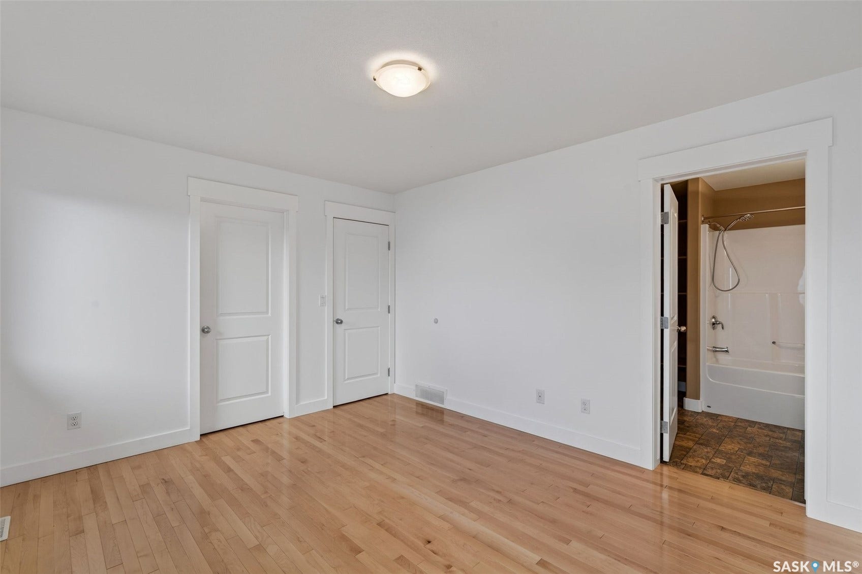 1334 Stensrud Road, Saskatoon SK S7W 0B9