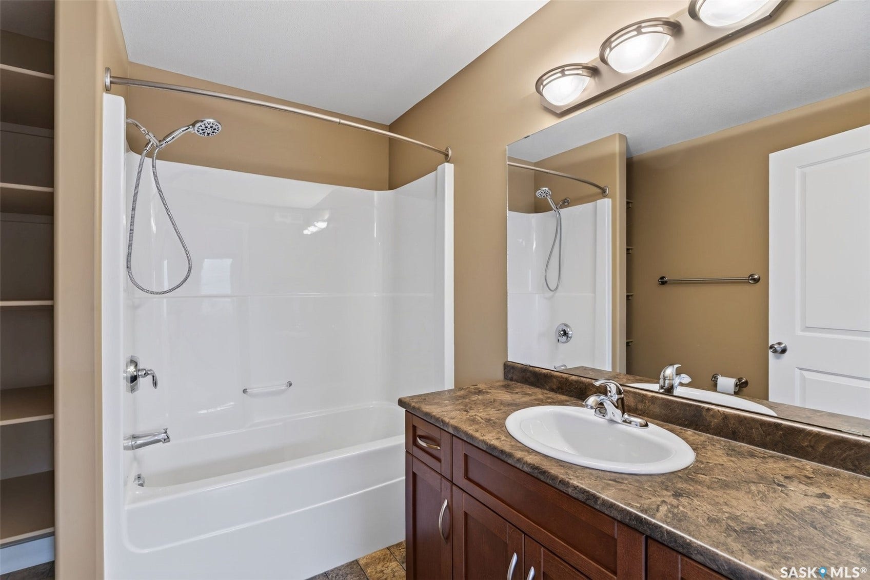 1334 Stensrud Road, Saskatoon SK S7W 0B9