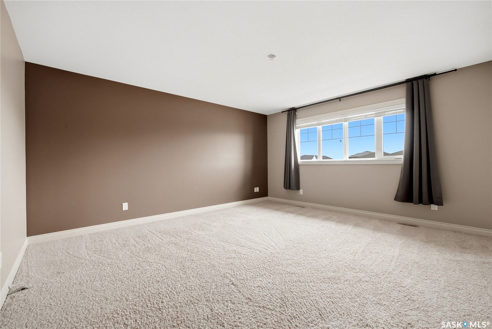 4322 Sandpiper Crescent E, Regina SK S4V 1N3
