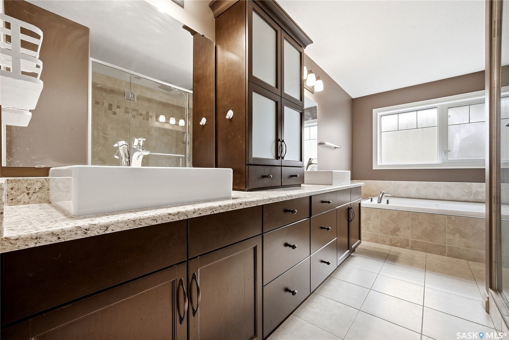 4322 Sandpiper Crescent E, Regina SK S4V 1N3