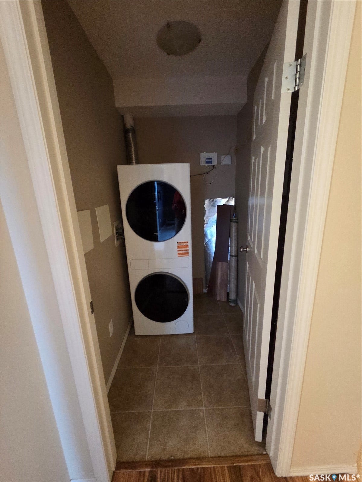 303 Lowe Road, #418, Saskatoon SK S7S 1P2