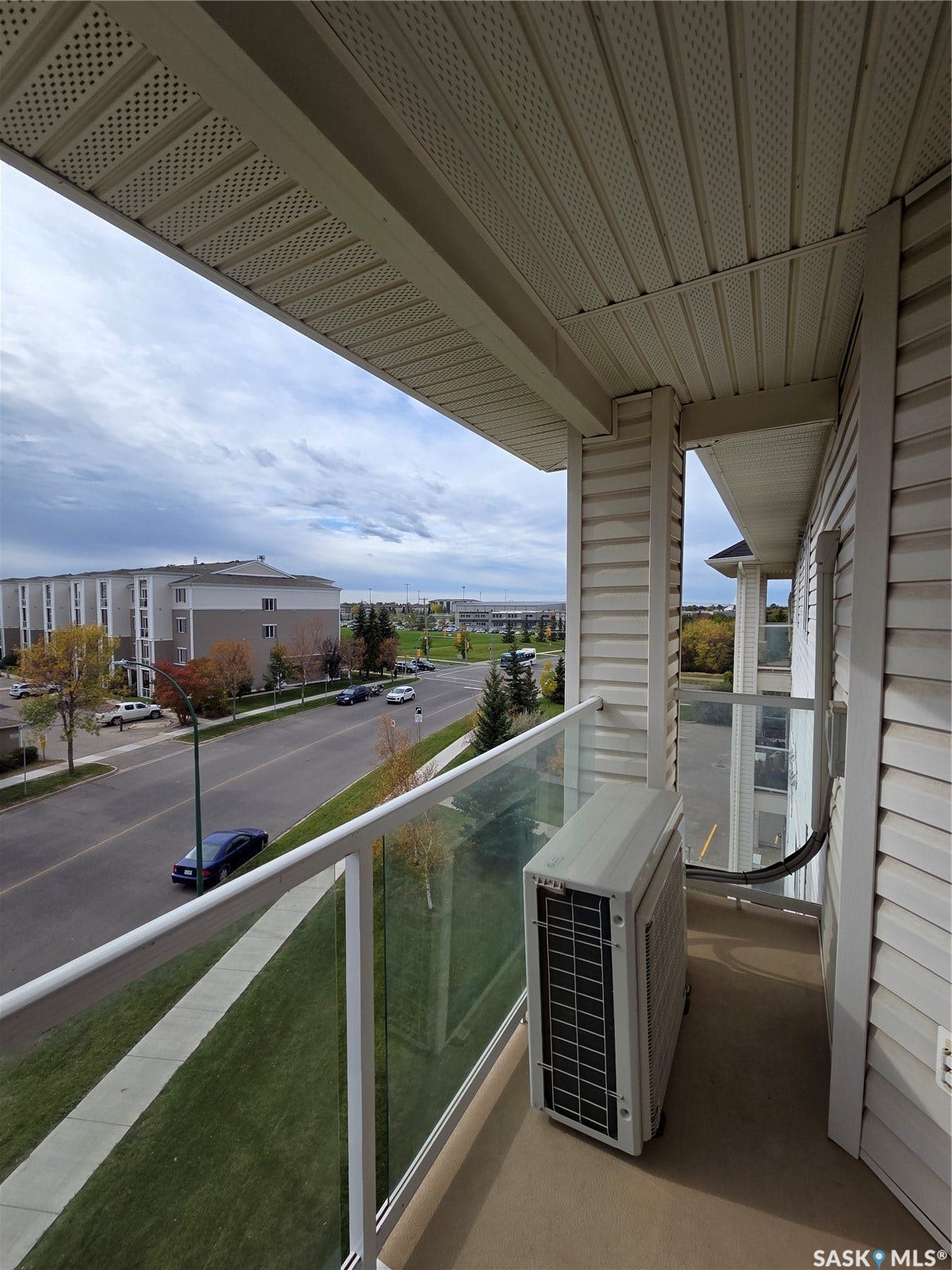 303 Lowe Road, #418, Saskatoon SK S7S 1P2