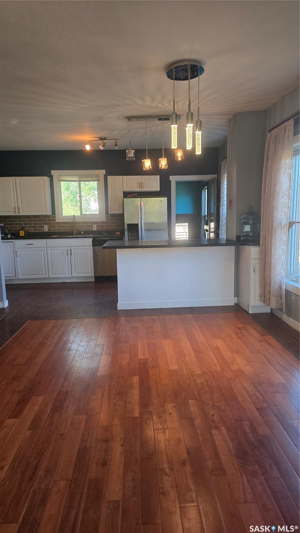 Wood-finish flooring throughout