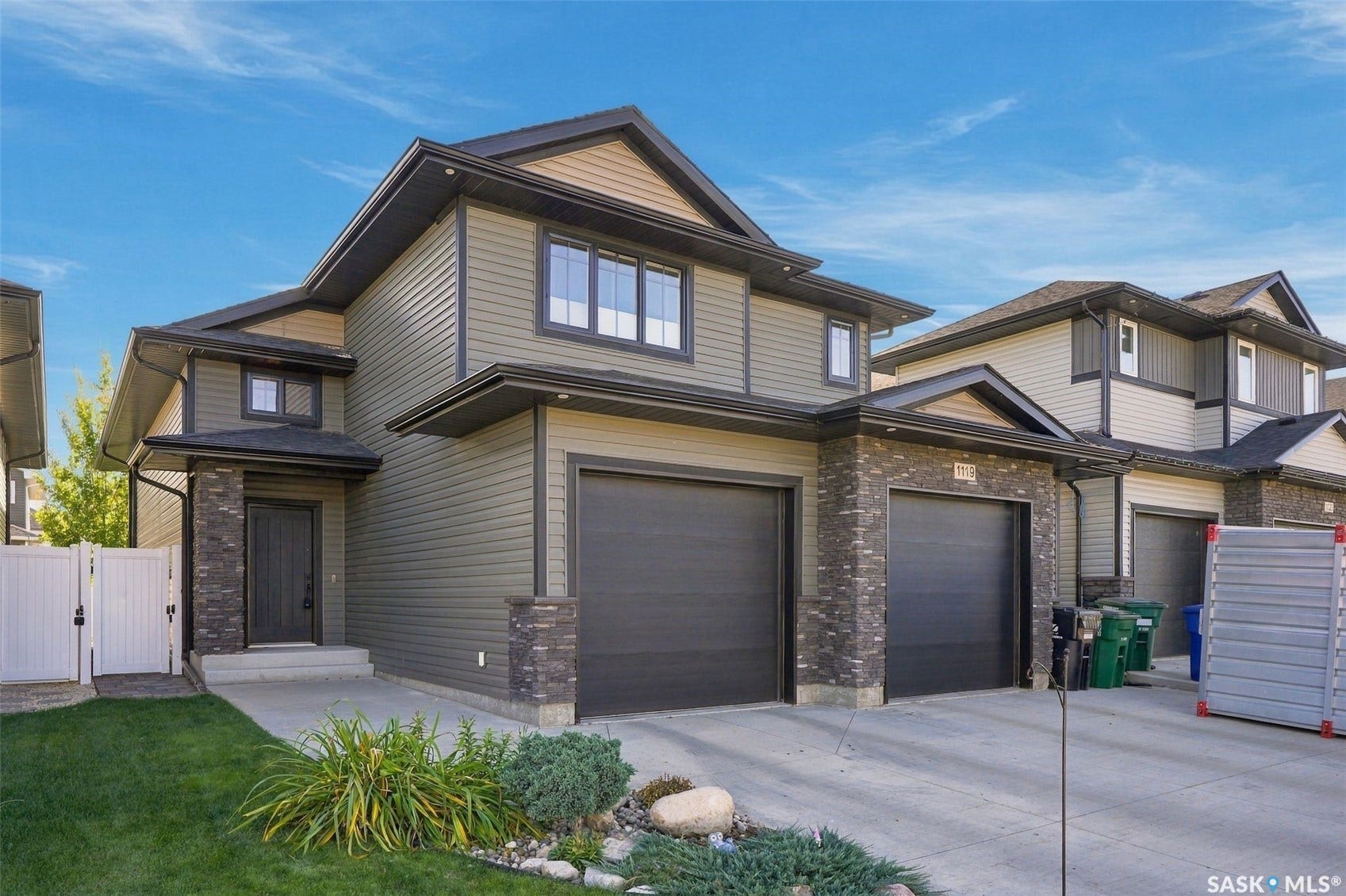 1119 Pringle Way, Saskatoon SK S7T 0V4