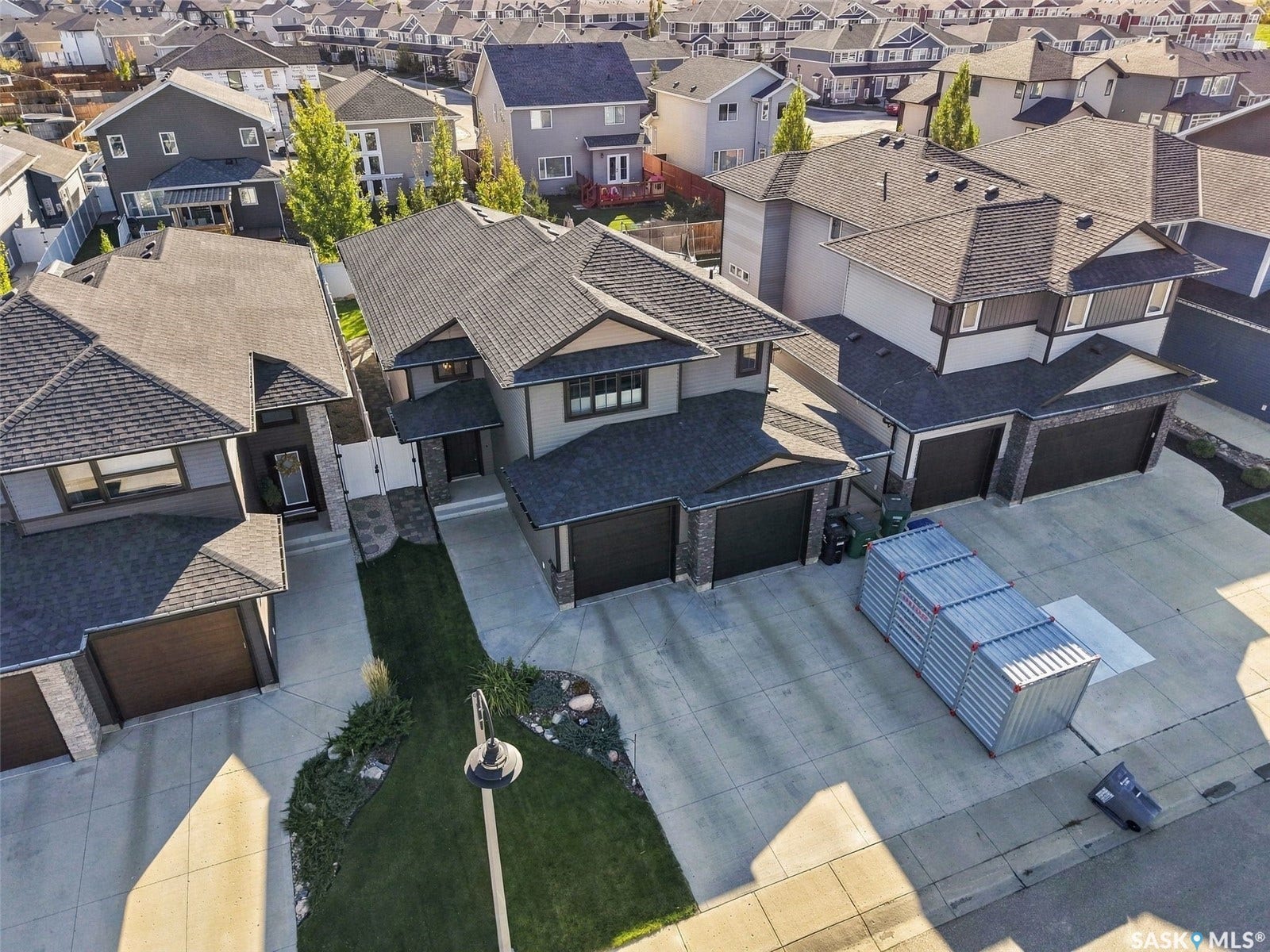 1119 Pringle Way, Saskatoon SK S7T 0V4