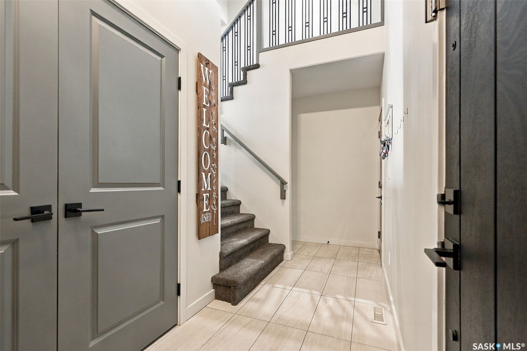 1119 Pringle Way, Saskatoon SK S7T 0V4