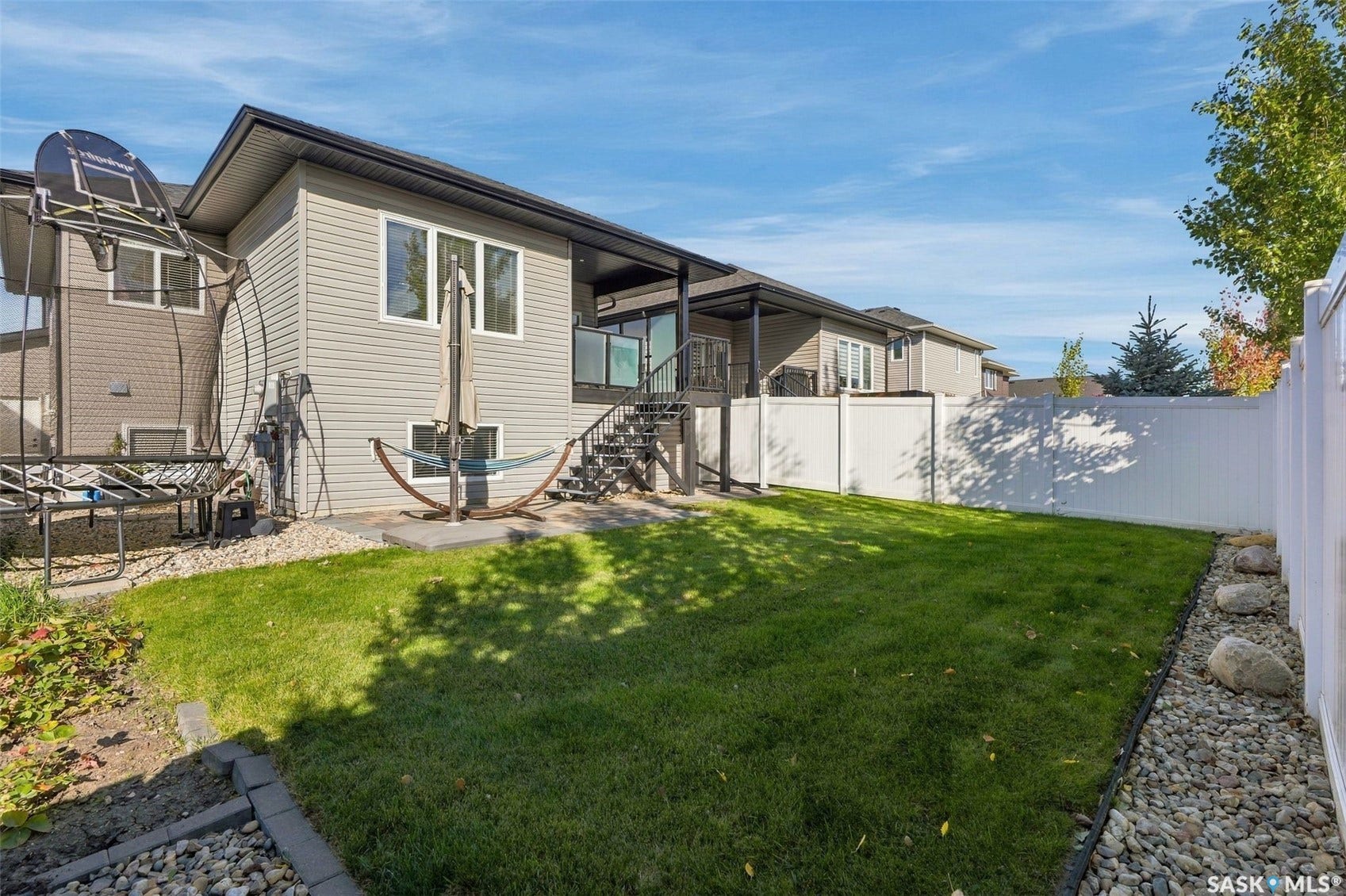 1119 Pringle Way, Saskatoon SK S7T 0V4