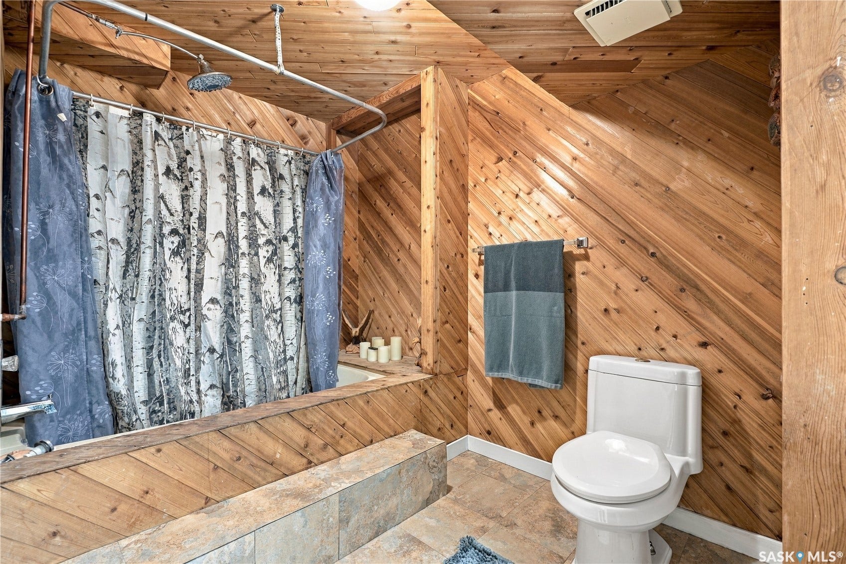 158 Smallwood Crescent, Saskatoon SK S7L 4Z6