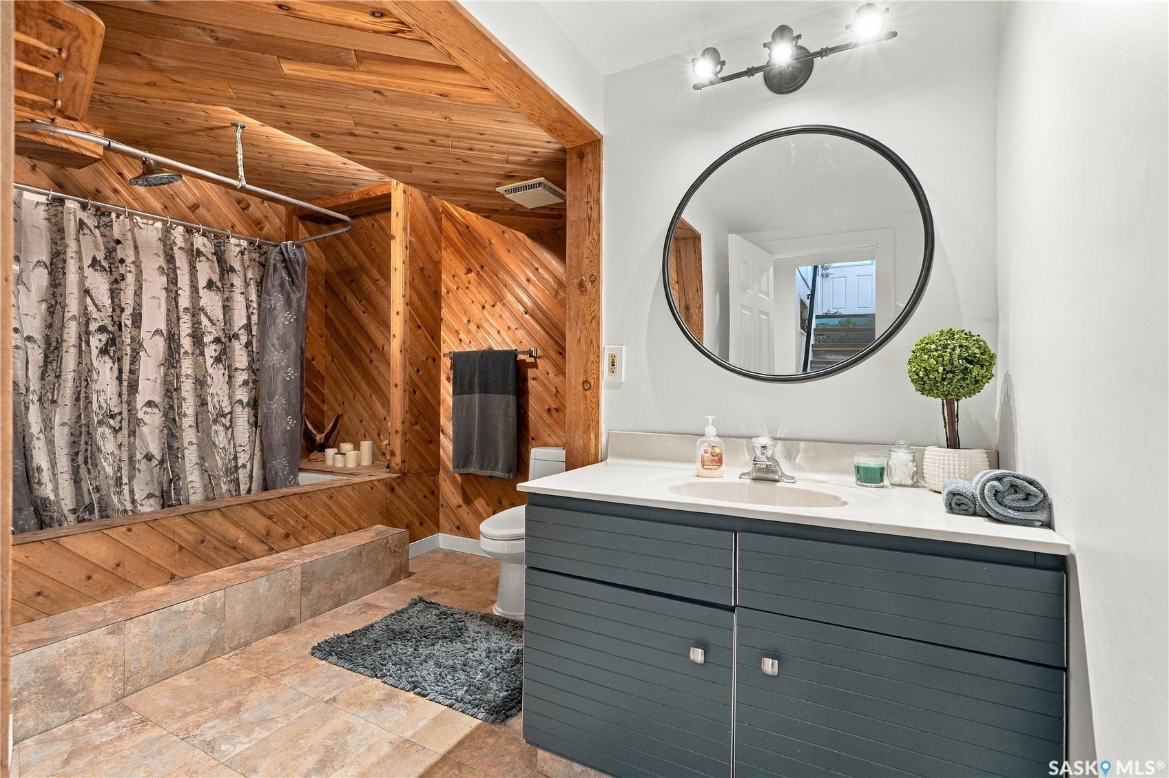158 Smallwood Crescent, Saskatoon SK S7L 4Z6