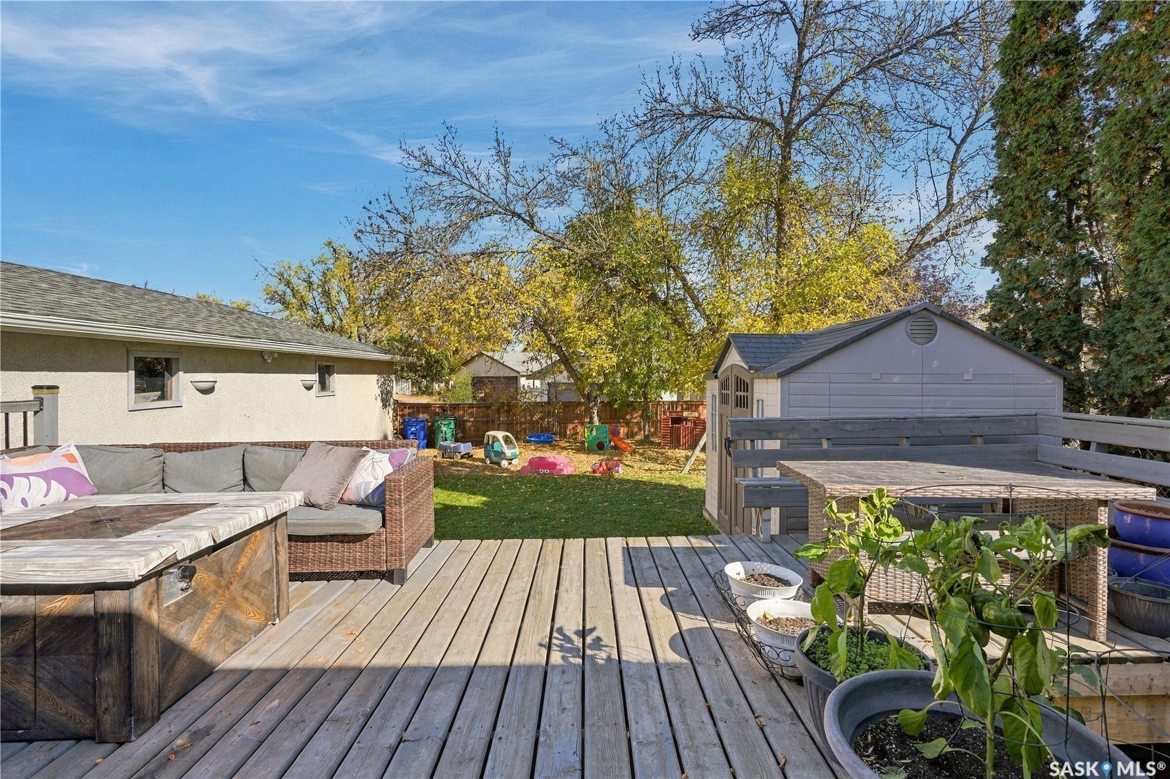 158 Smallwood Crescent, Saskatoon SK S7L 4Z6