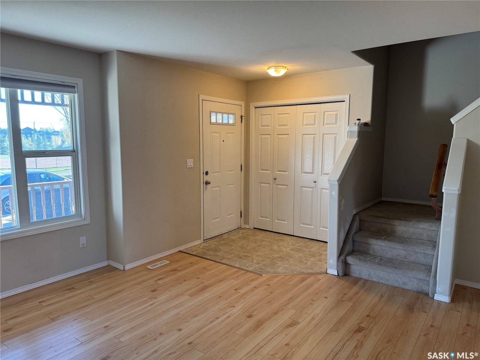 158 East Hampton Boulevard, Saskatoon SK S7R 0A7