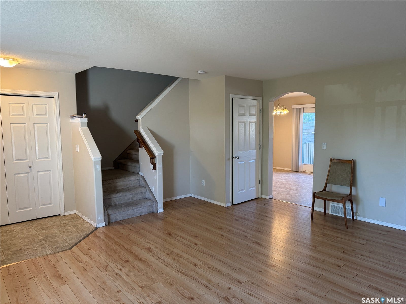 158 East Hampton Boulevard, Saskatoon SK S7R 0A7