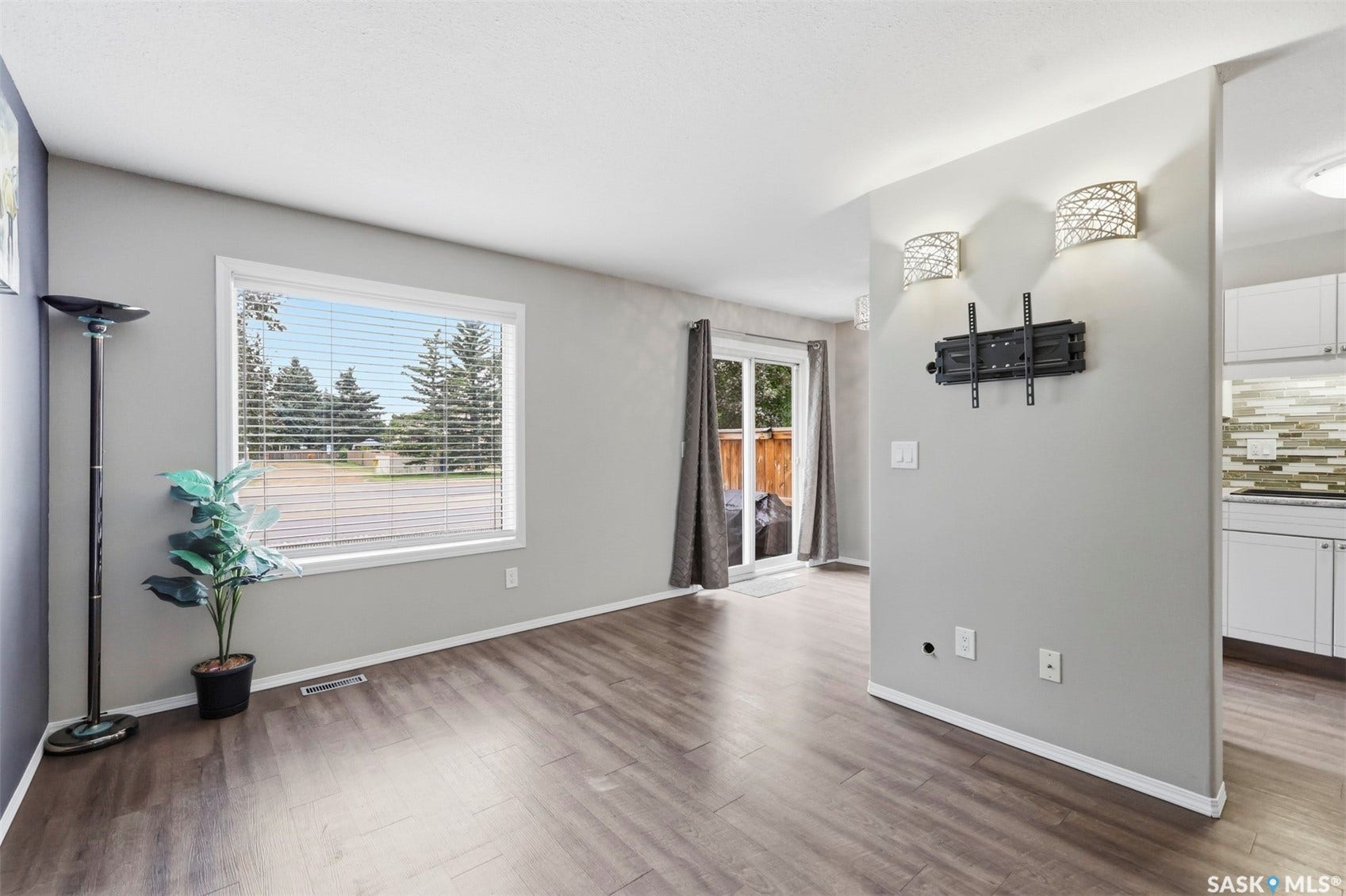 103 Berini Drive, #8, Saskatoon SK S7N 4N2