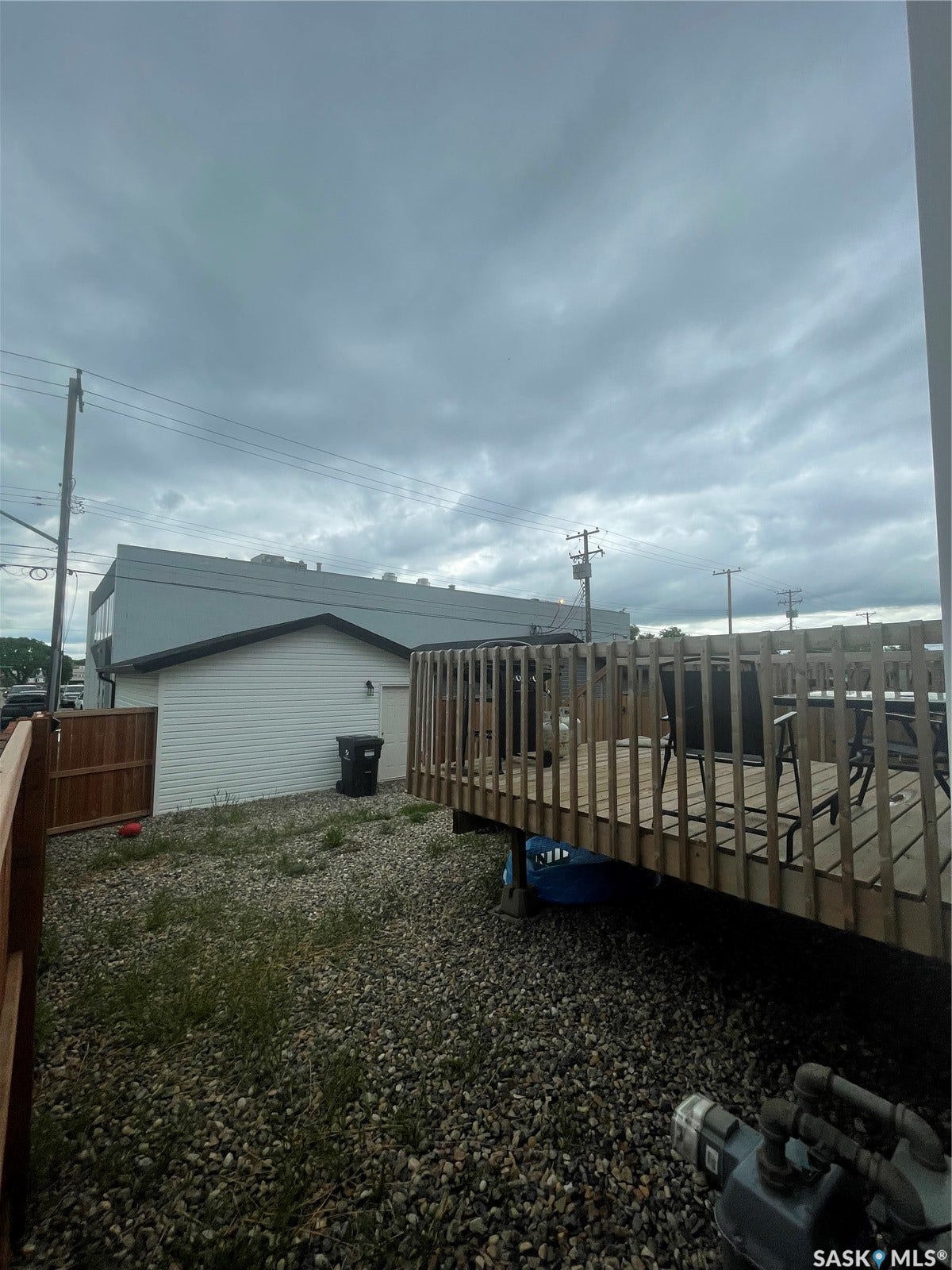 1530 B Avenue N, Saskatoon SK S7L 1H1
