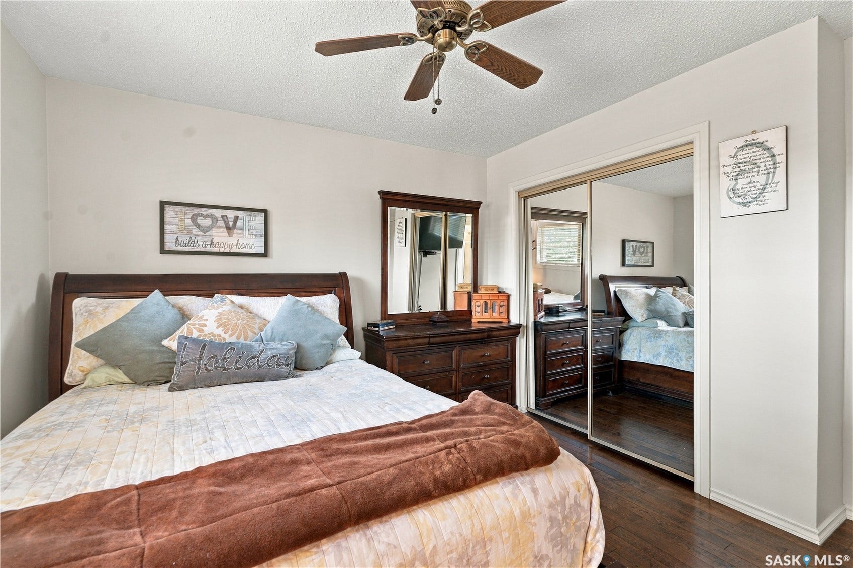 222 Smith Road, Saskatoon SK S7M 4Z5
