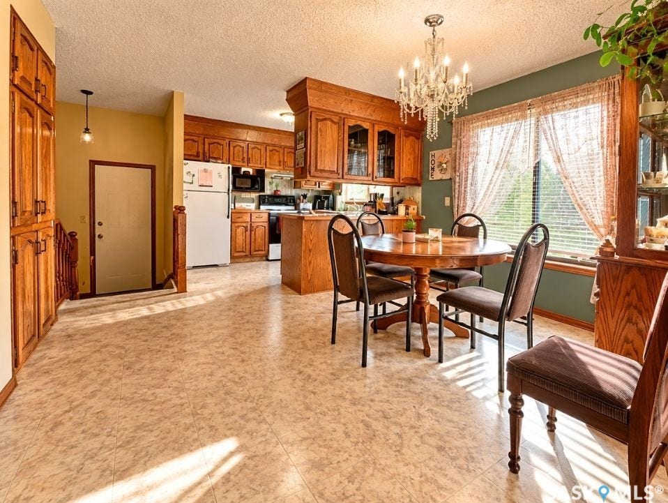 302 Cowie Crescent, Swift Current SK S9H 4W7