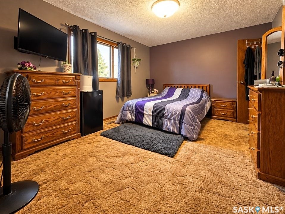 302 Cowie Crescent, Swift Current SK S9H 4W7