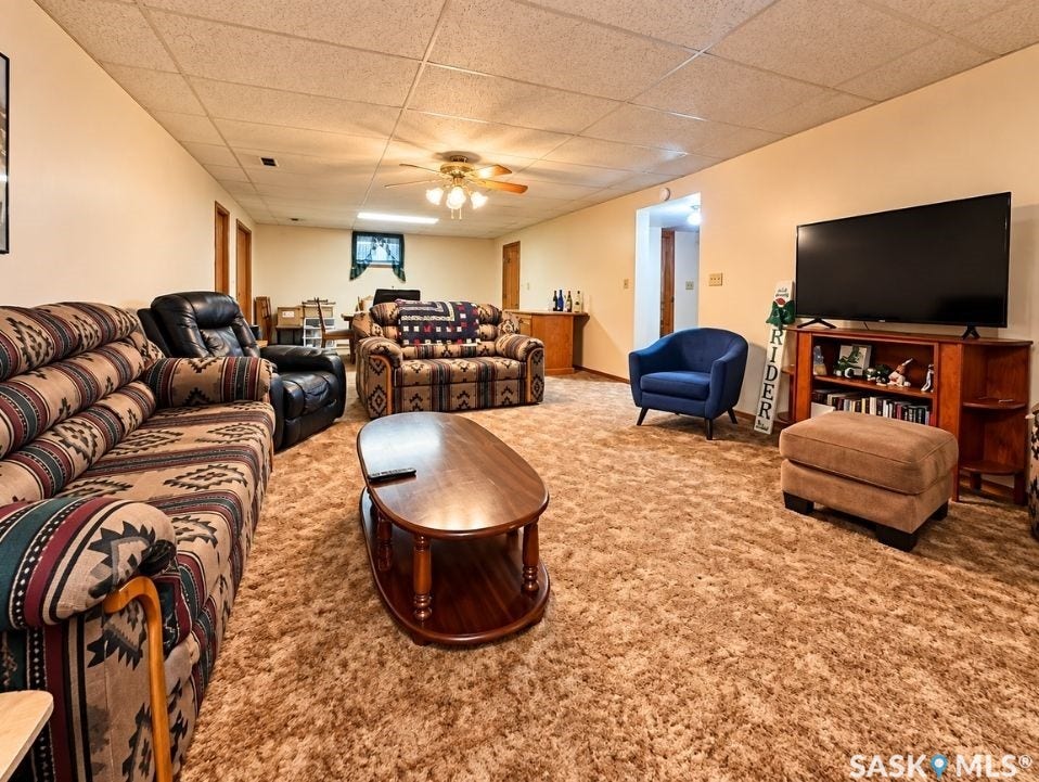 302 Cowie Crescent, Swift Current SK S9H 4W7