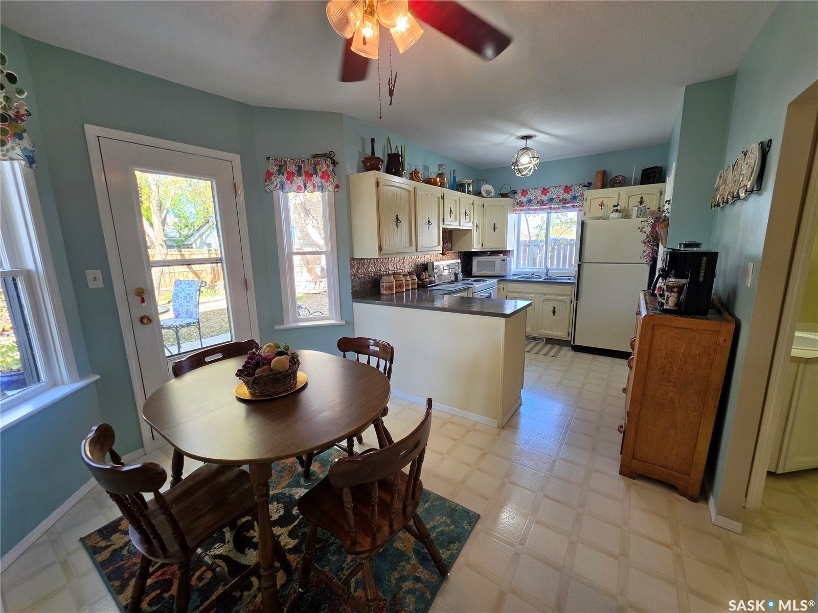 409 3rd Avenue W, Meadow Lake SK S9X 1B8