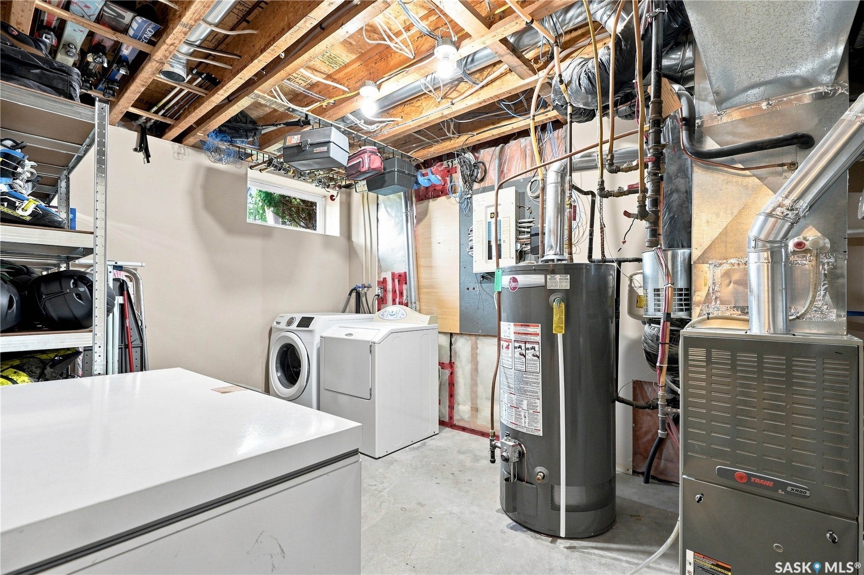 410 Bourgonje Court, Saskatoon SK S7S 1L7