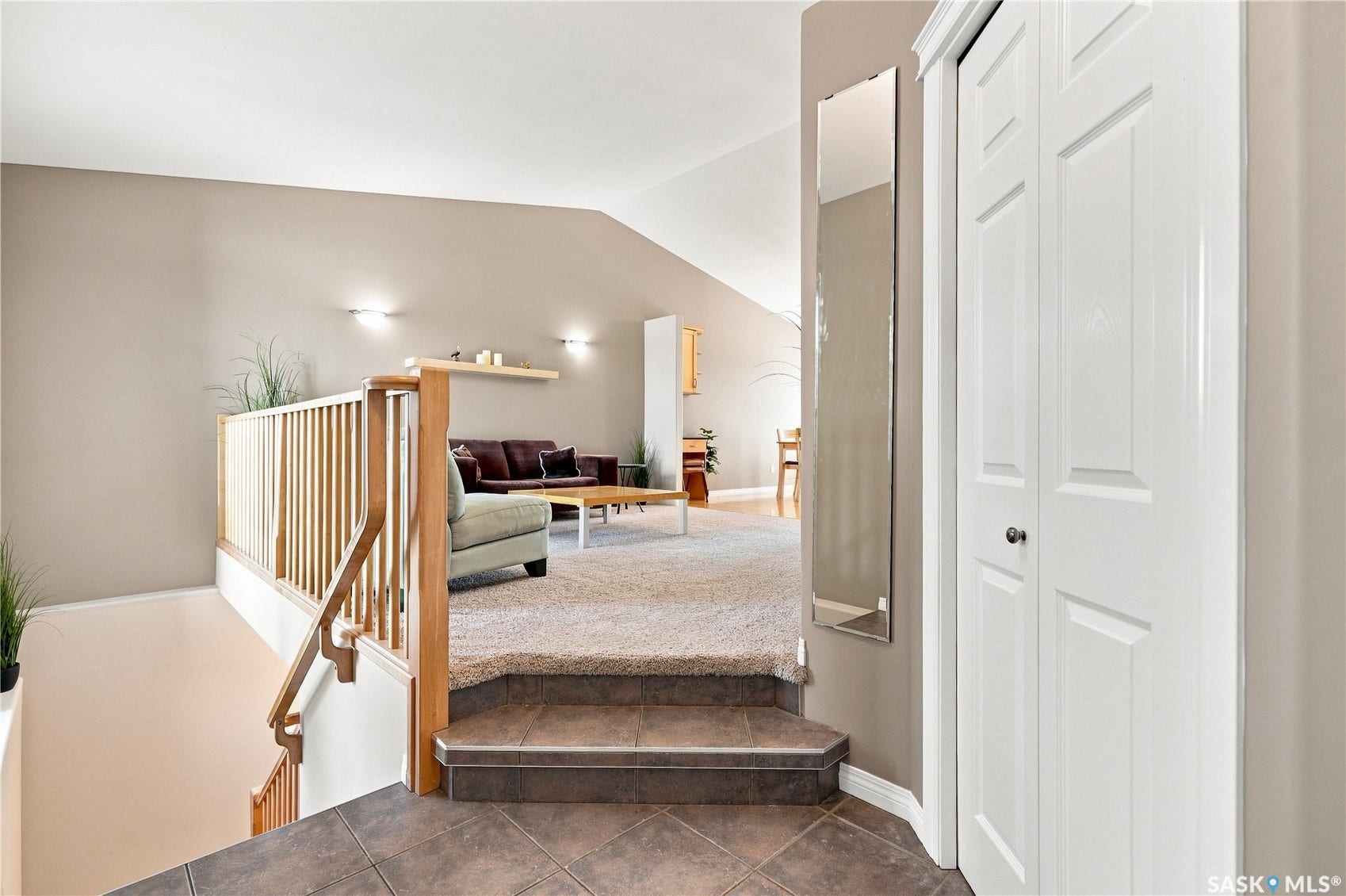 410 Bourgonje Court, Saskatoon SK S7S 1L7